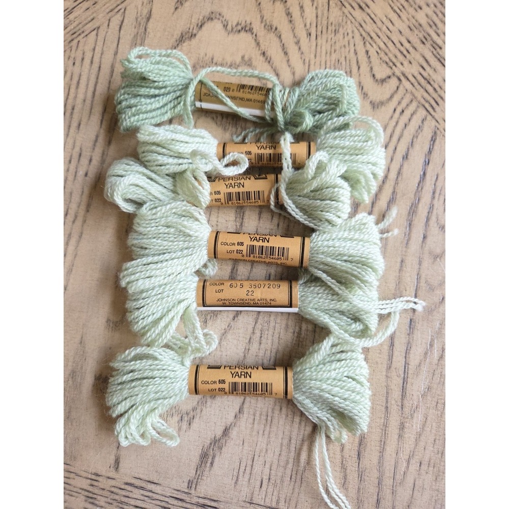 Paternayan Yarn Persian 100% Virgin Wool Yarn Lot New Needlepoint Green NOS 8yds
